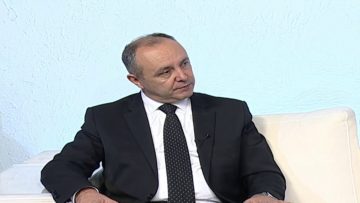 ΜΕ ΤΗΝ ΕΥΗ ΘΕΟΔΩΡΟΣ ΚΑΡΑΟΓΛΟΥ 05-12-2019