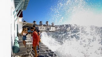 ÌÕÊÏÍÏÓ.ÌÉÊÑÇ ÂÅÍÅÔÉÁ.ÁÍÅÌÏÓ ÊÁÉ ÊÕÌÁ.ÖÙÔÏÃÑÁÖÉÁ ÍÅÊÔÁÑÉÁ ÌÐÁËÙÌÁÔÉÍÇ/EUROKINISSI