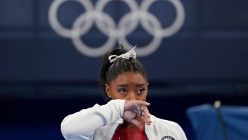 APTOPIX Tokyo Olympics Artistic Gymnastics