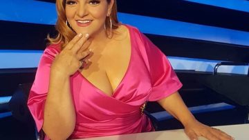 vickystavropoulouofficial_106478928_1426305940885901_3968523614259842830_n