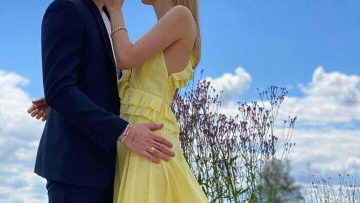 rs_1080x1080-200711065114-brooklyn-beckham-nicola-peltz-1 (1) (1) (1)