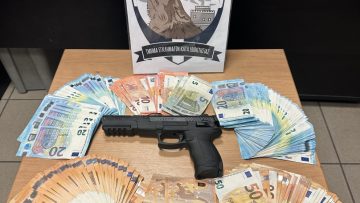 2022-12-14 ΛΗΣΤΕΙΕΣ ΦΩΤΟ