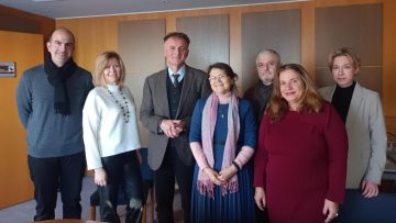 Symfono synergasias_3