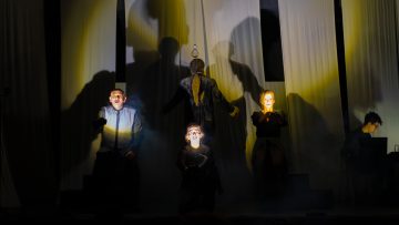 Το Θείο Τραγί 2