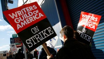 writers-guild-of-america-picket-sign-strike-2007