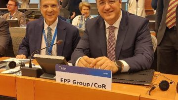 αυτιας τζιτζικωστας